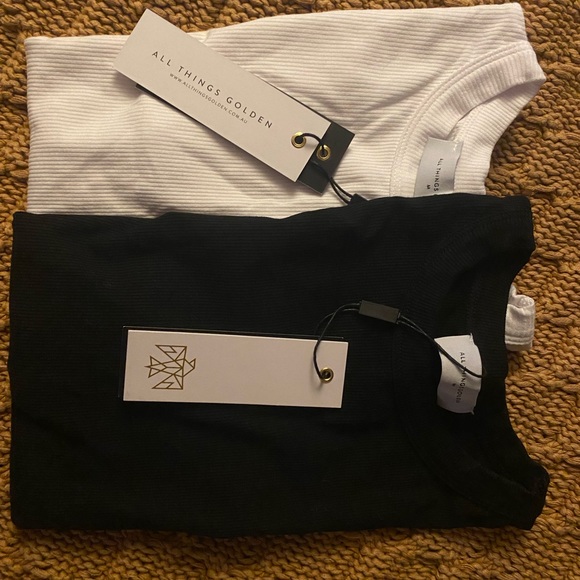 NWT 2 ribbed cropped tees from All Things Golden - Picture 4 of 4